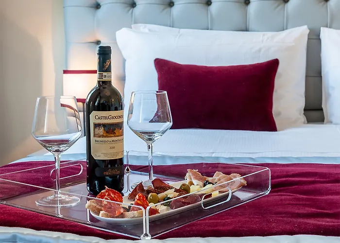 Foro Luxury Affittacamere 4*