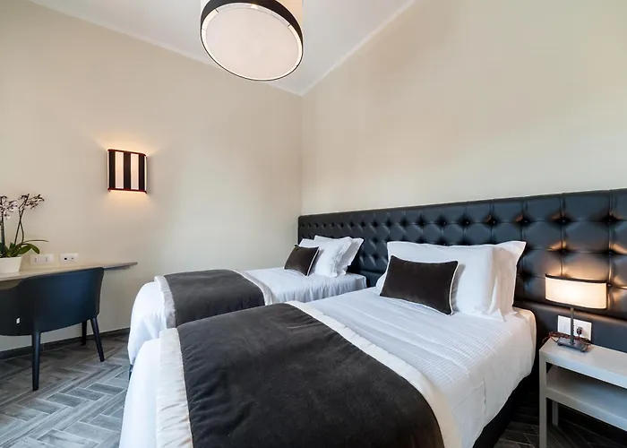 Foro Luxury Affittacamere 4*