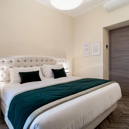 Casa de hóspedes Foro Luxury