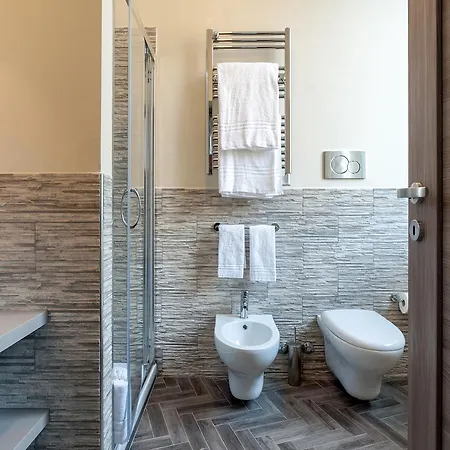 Casa de hóspedes Foro Luxury